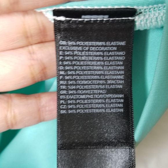 NWT North Face S/S Girls Shirt UPF 50 - Picture 6 of 8